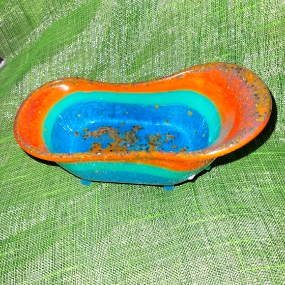 Handcrafted Resin π«§ Soap Dishπ - Picture 2 of 8